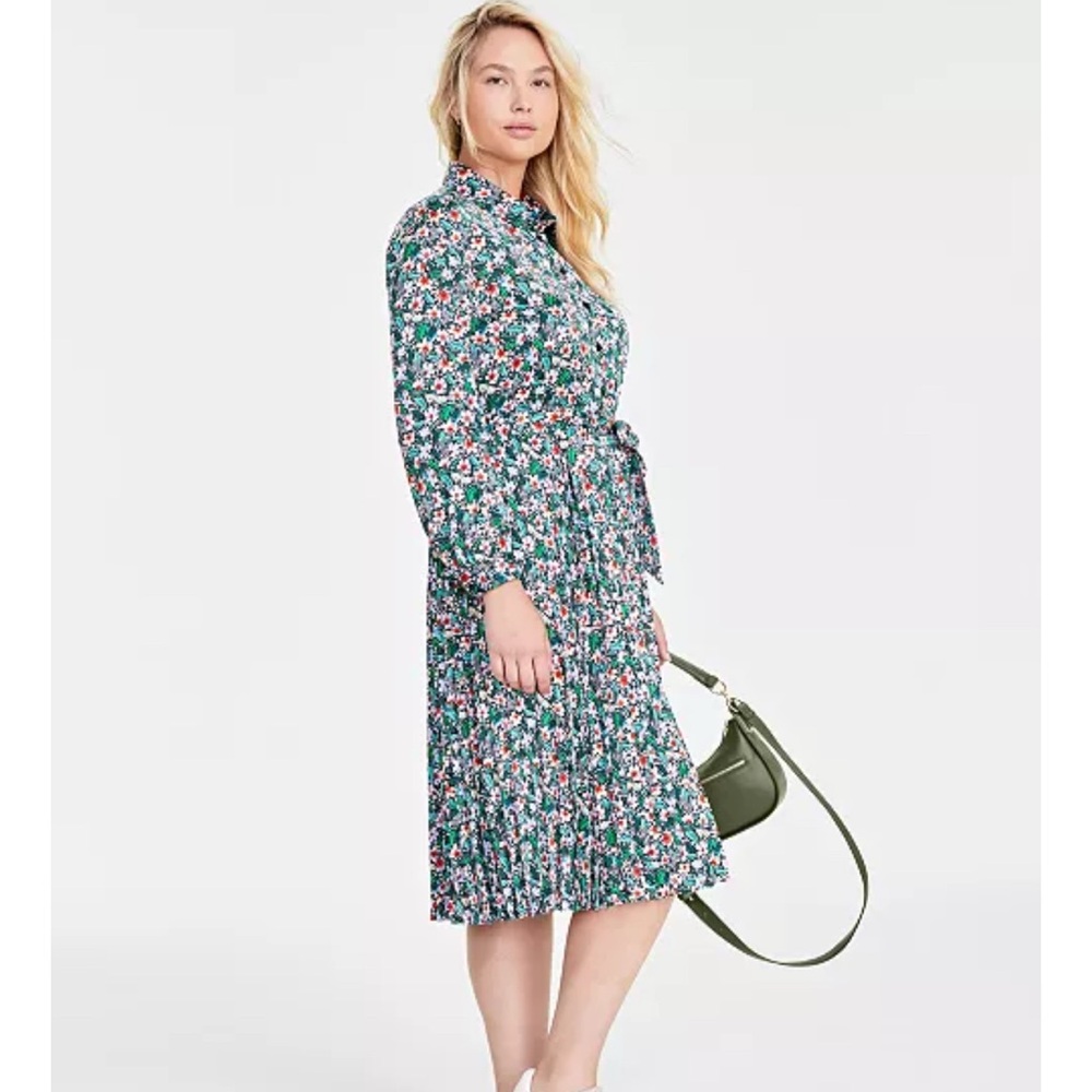 NWT On 34th szS Pleated Floral Midi Dress - Picture 6 of 12